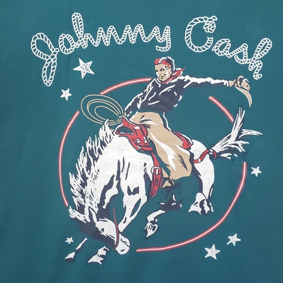 NWT♡Johnny Cash♡Graphic Tee - Picture 4 of 4